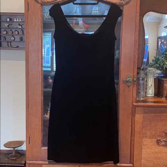 VINTAGE 90’s Velvet Little Black Dress by GUESS - Picture 1 of 6